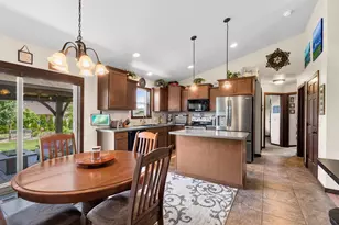 567 Fair St, Wrightstown, WI 54180 - Photo 8