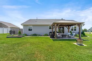 567 Fair St, Wrightstown, WI 54180 - Photo 28
