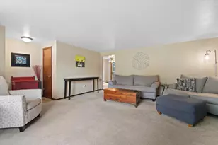1504 Commanche Ave, Green Bay, WI 54313 - Photo 4