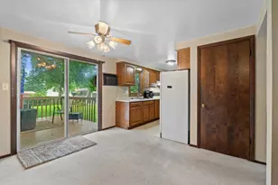 1504 Commanche Ave, Green Bay, WI 54313 - Photo 6