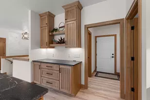 1782 Dallas Ln, De Pere, WI 54115 - Photo 8