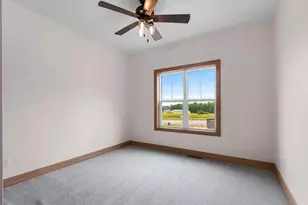 1782 Dallas Ln, De Pere, WI 54115 - Photo 32