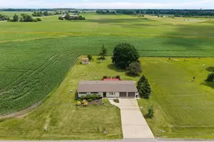 4400 County Rd T, Oshkosh, WI 54904 - Photo 2