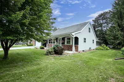430 Fairview Way, Shawano, WI 54166 - Photo 4