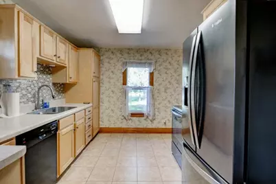 4131 10th Street, Menominee, MI 49858 - Photo 2