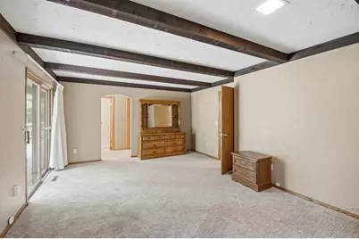343 E Le Capitaine Circle, Green Bay, WI 54302 - Photo 12