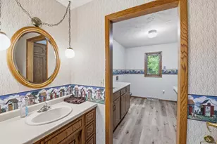 343 E Le Capitaine Cir, Green Bay, WI 54302 - Photo 30