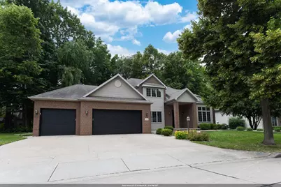 59 Brentwood Lane, Appleton, WI 54915 - Photo 1
