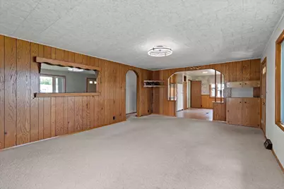243 E Chicago Road, Wautoma, WI 54982 - Photo 4