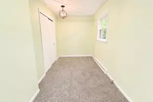 828 W 19th Ave, Oshkosh, WI 54902 - Photo 18