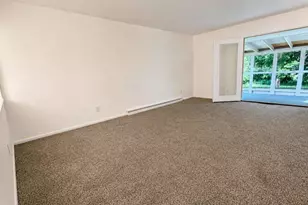 828 W 19th Ave, Oshkosh, WI 54902 - Photo 12