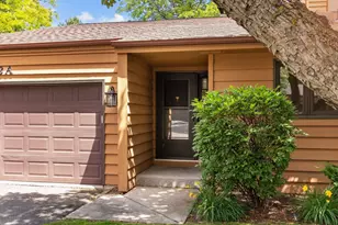 933 E Windfield Pl, Appleton, WI 54911 - Photo 2