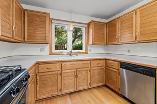 933 E Windfield Pl, Appleton, WI 54911 - Photo 6