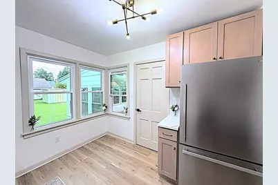 1133 Marquette Avenue, Green Bay, WI 54304 - Photo 10