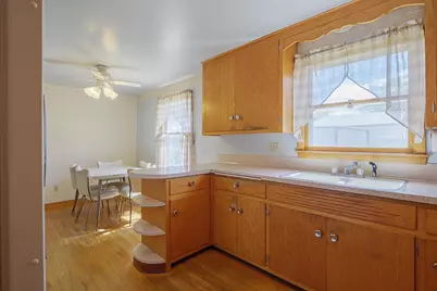 1013 Schwartz Street, Green Bay, WI 54302 - Photo 16