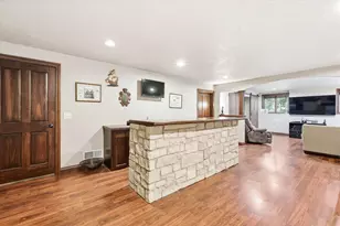 1387 Radcliff Rd, Neenah, WI 54956 - Photo 20