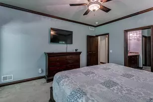1387 Radcliff Rd, Neenah, WI 54956 - Photo 20