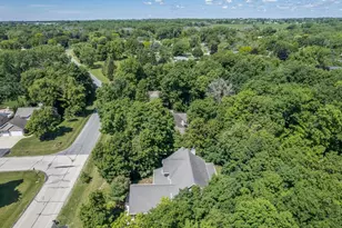1387 Radcliff Rd, Neenah, WI 54956 - Photo 60