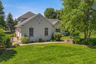 2706 Beechnut Dr, Oshkosh, WI 54904 - Photo 38