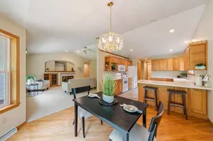 1424 E Keystone Ln, Appleton, WI 54913 - Photo 10