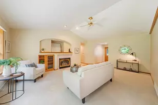 1424 E Keystone Ln, Appleton, WI 54913 - Photo 14