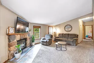 13118 Zander Rd, Maribel, WI 54227 - Photo 2