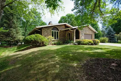 323 Old Pioneer Road, Fond du Lac, WI 54935 - Photo 6