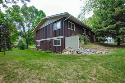 323 Old Pioneer Road, Fond du Lac, WI 54935 - Photo 8