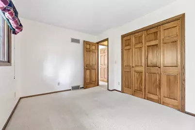 323 Old Pioneer Road, Fond du Lac, WI 54935 - Photo 20