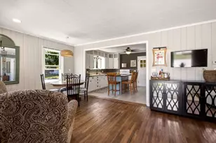 907 N 7th Ave, Sturgeon Bay, WI 54235 - Photo 6