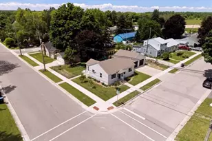 907 N 7th Ave, Sturgeon Bay, WI 54235 - Photo 32