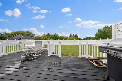 614 Stonehedge Road, Green Bay, WI 54302 - Photo 22