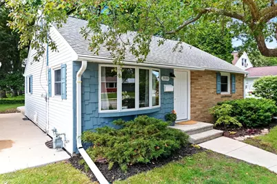 2030 Libal Street, Green Bay, WI 54301 - Photo 2