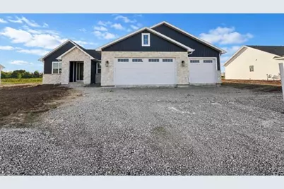 1607 Torchwood Trail, De Pere, WI 54115 - Photo 1