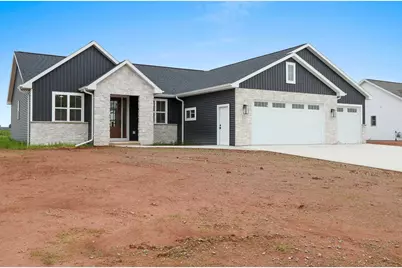 1607 Torchwood Trail, De Pere, WI 54115 - Photo 4