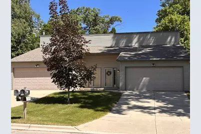 2590 Cherrywood Lane, Green Bay, WI 54304 - Photo 26