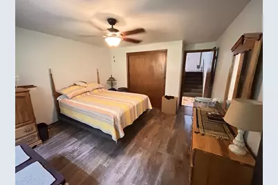 2590 Cherrywood Lane, Green Bay, WI 54304 - Photo 14