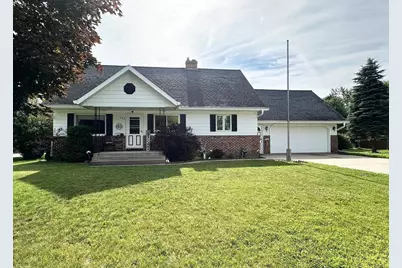 262 Park Avenue, Oconto Falls, WI 54154 - Photo 1