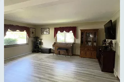 262 Park Avenue, Oconto Falls, WI 54154 - Photo 10