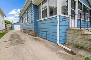 644 Jefferson St, Oshkosh, WI 54901 - Photo 16