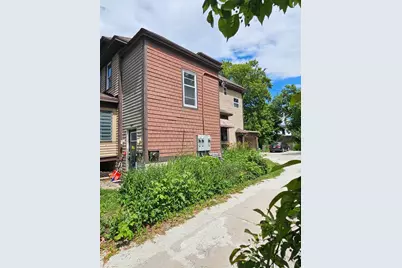 419 S Van Buren Street, Green Bay, WI 54301 - Photo 8