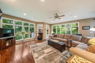 8405 Ridgeview Ct, Larsen, WI 54947 - Photo 6
