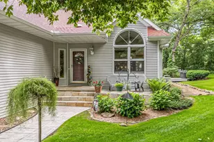 8405 Ridgeview Ct, Larsen, WI 54947 - Photo 2