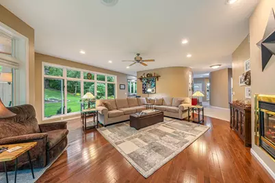 8405 Ridgeview Court, Larsen, WI 54947 - Photo 6
