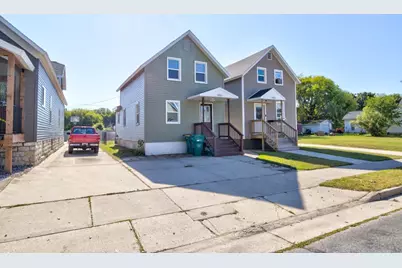 1851 Wisconsin Street, Marinette, WI 54143 - Photo 1