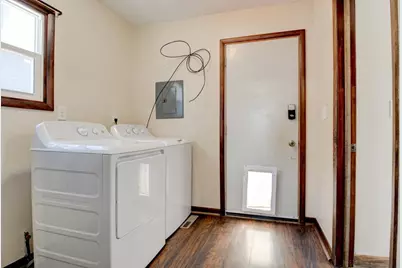 1851 Wisconsin Street, Marinette, WI 54143 - Photo 10