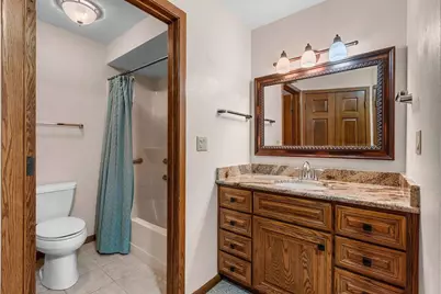 151 Harrys, Appleton, WI 54914 - Photo 32