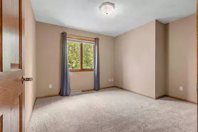 151 Harrys, Appleton, WI 54914 - Photo 34