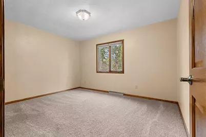 151 Harrys, Appleton, WI 54914 - Photo 38