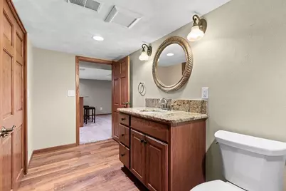 151 Harrys, Appleton, WI 54914 - Photo 52